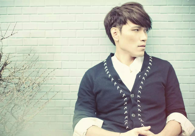 47岁杨宗纬被曝当父亲,低调人生迎来新角色 47岁杨宗纬被曝当父亲,低调人生迎来新角色