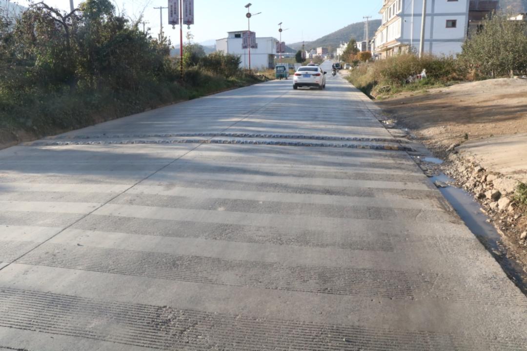 解禁摩托车,清华教授的观点能否打破城市交通困局? 解禁摩托车,清华教授的观点能否打破城市交通困局?