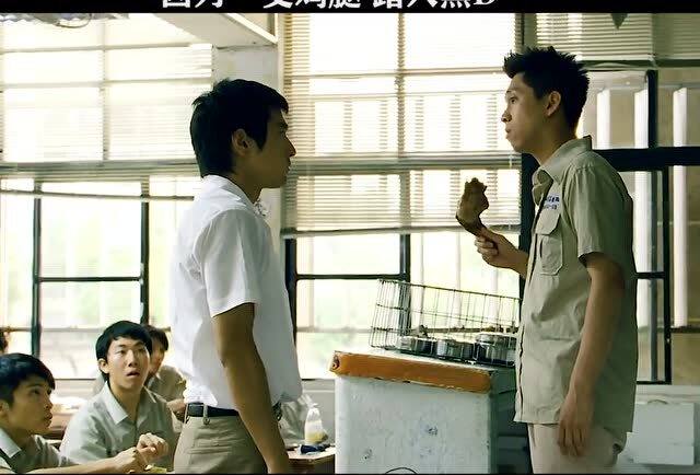 16岁少年卖烤鸡日入过万,从校园到万家灯火,他如何用一只鸡改变人生? 16岁少年卖烤鸡日入过万,从校园到万家灯火,他如何用一只鸡改变人生?