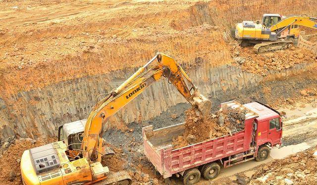 极寒淬炼匠心质,揭秘国产挖掘机零下40℃一秒启动的技术密码 极寒淬炼匠心质,揭秘国产挖掘机零下40℃一秒启动的技术密码